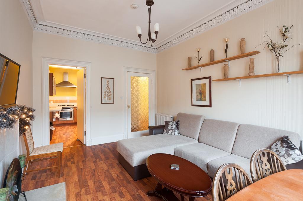 Pitt Street Apartment Beautiful Spacious Apartment Free Parking And Free Sanitizer Edinburgh Room photo