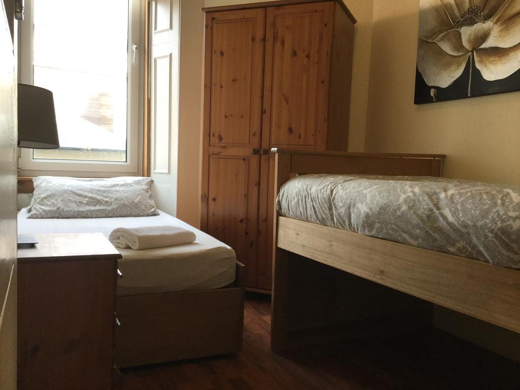 Pitt Street Apartment Beautiful Spacious Apartment Free Parking And Free Sanitizer Edinburgh Exterior photo