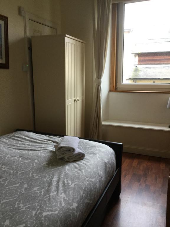 Pitt Street Apartment Beautiful Spacious Apartment Free Parking And Free Sanitizer Edinburgh Exterior photo