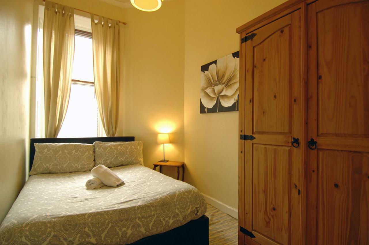 Pitt Street Apartment Beautiful Spacious Apartment Free Parking And Free Sanitizer Edinburgh Exterior photo